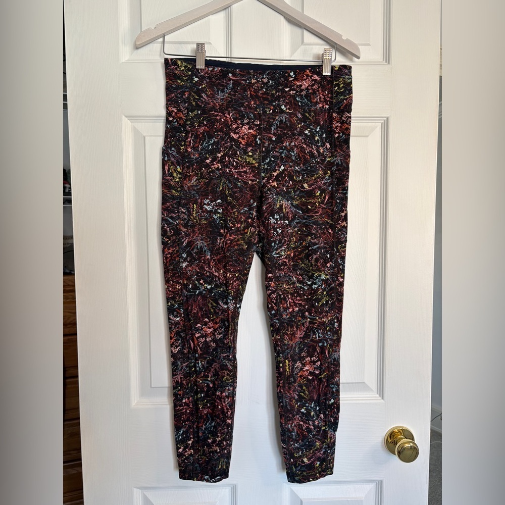 LULULEMON ‘Foilage’ Activewear Leggings - Picture 2 of 12